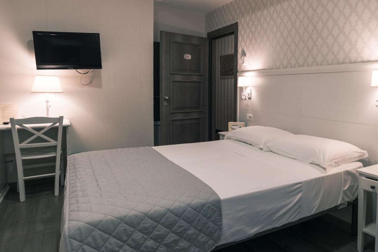 Hotel Marisa 3*